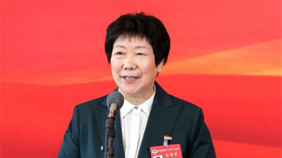 聚焦委員通道｜“小胖墩”、“小眼鏡”健康體魄咋實(shí)現(xiàn)？省