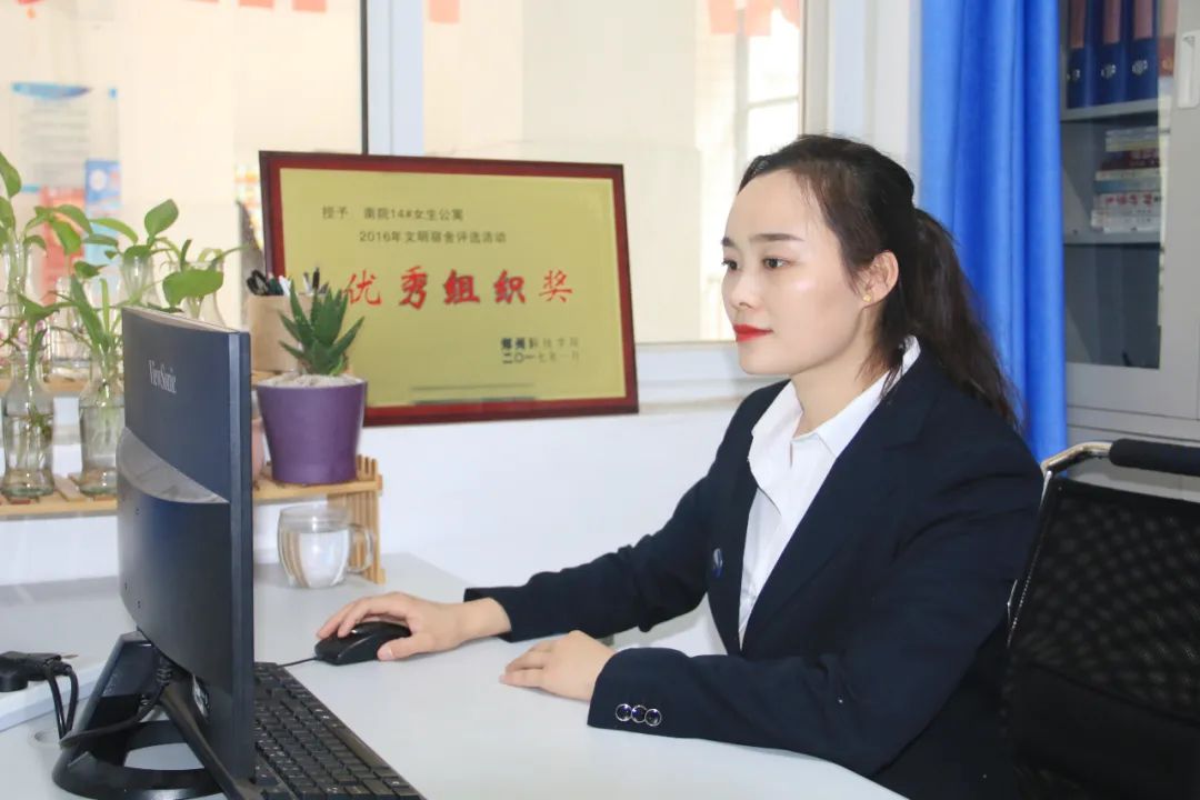 鄭州科技學(xué)院
